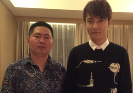 广州银河与明星合影